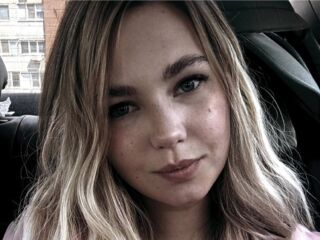 nude webcam KandyWeiss