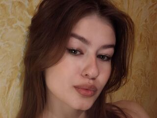 closeup cam KarenFalknar