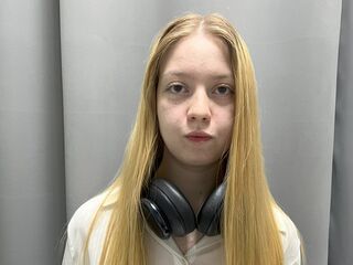 naughty cam bitch KarenLowe