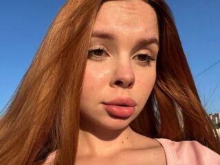 live cam girl photo KarinaSavastru