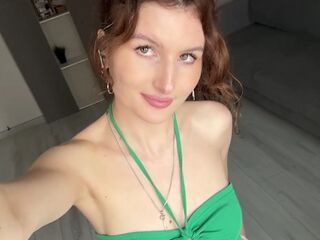 sexy live girl KarmenZeinert