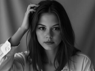 webcam bitch chatroom KarynPrich