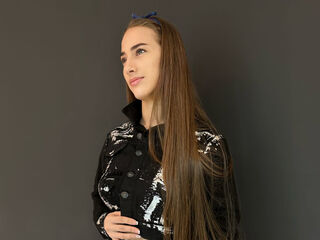 topless camgirl KatheWalton