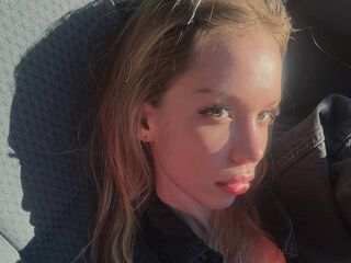 girl webcam KattyFoks