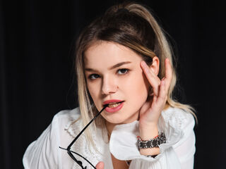 webcam chatroom KellyHayden