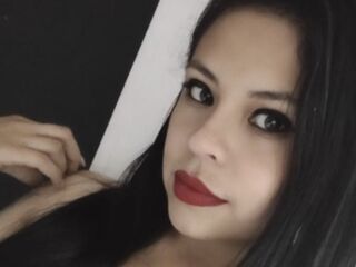 girl nude KellyLoraine
