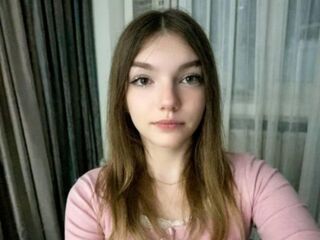 nude webcamgirl pic KoriMatinez