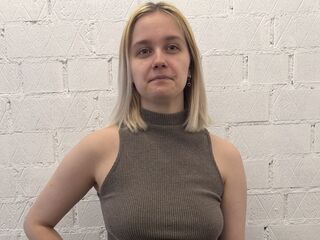 camslut webcam video LatrishaSoprych