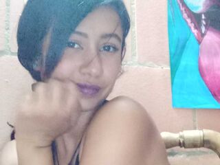 cam girl masturbating LauSommers
