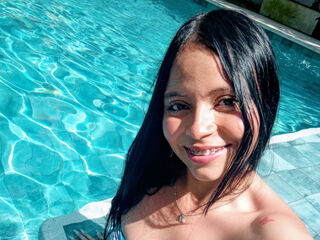 bedroom webcam LauraVelle