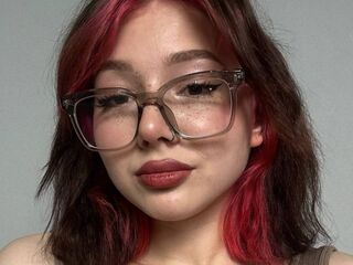 hot webcamslut LessyGrayce