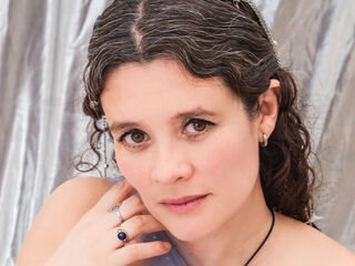 beautiful girlcam LiaVerduska