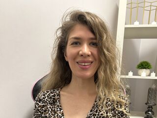 chat room live sex show LindaLocan