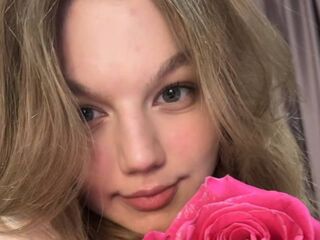 camgirl video chat LinnGrimshaw