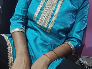 camgirl photo LishaLiya