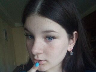 camgirl playing with vibrator LoraleeAlfieri