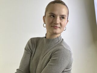 naked girl with live cam LorrianePytko