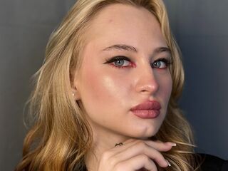 webcamgirl sexchat LucileNeuburger