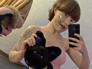 Kinky webcam LunaWillson