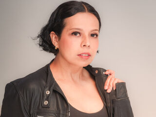 real live cam pic LunaaMorelli