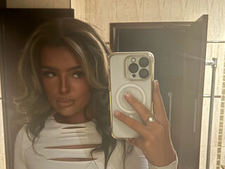 camgirl chat room MaisieSmithx