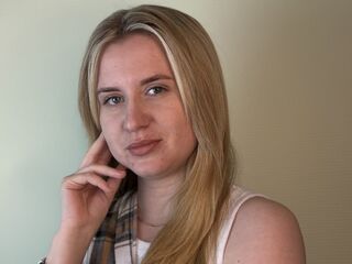 chatwhore MargueriteKraham