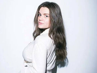 adult webcam chat room MelaniMell