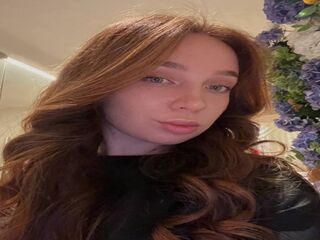 beautiful webcam girl MiaIvory