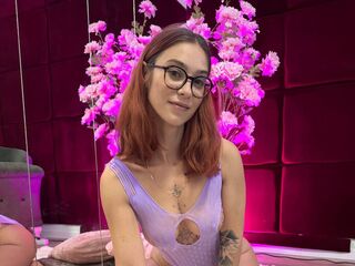 beautiful camgirl MiaSolle