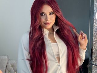 cam girl masturbating with sextoy MilaEverhart
