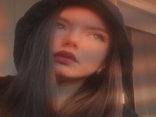 free cam sex MilaLyra