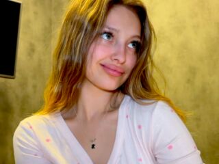 sex web cam chat room MileyWilson