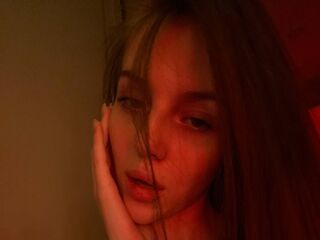 hot cam whore MillieBurnworth