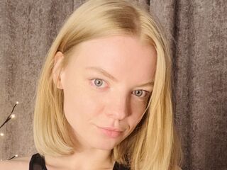 sex webcam chat room MoiraBaumgartel