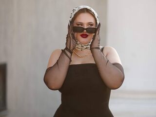 camgirl live MonicaVivaldi
