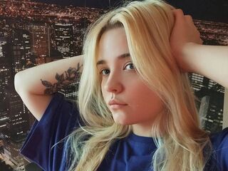 live sex show MonnieMoniz