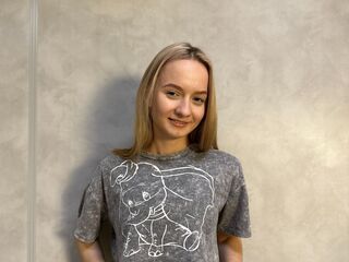 cam whore NereidaLaforrest