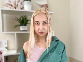 naked camgirl masturbating OdetteFort