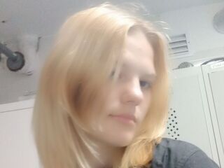 naked cam girl gallery OliviaRambousek