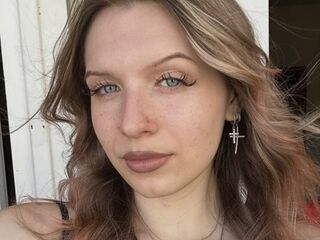 live striptease PatriciaLois