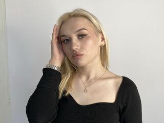 free webcam picture PaulinePedrotti