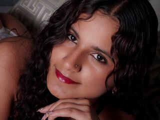 naughty camgirl masturbating with dildo PerlaRodriguez