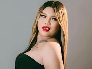 naked cam girl photo RheyaTyne