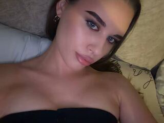 camgirl chat room RhiannonJumper