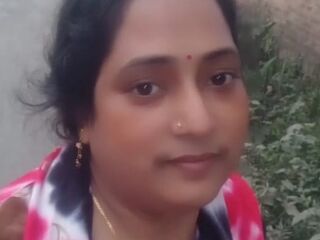 camslut video RiyaSen