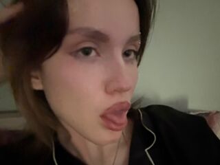 nude camgirl picture RosariaSkemp