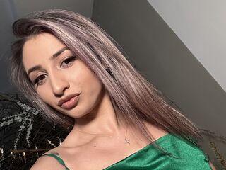 masturbating cam girl SerayaRose