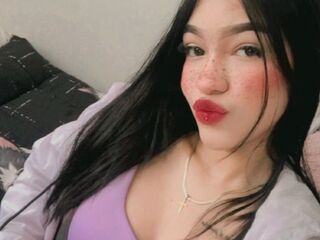 hot cam girl masturbating with dildo SharitGomez