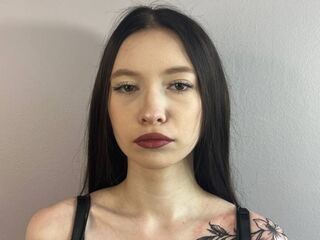 adult cam show SharmaineTye