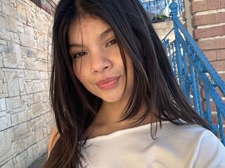 kinky webcam model SolHill